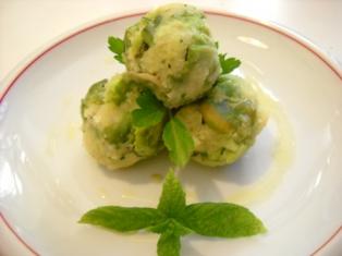 POLPETTE DI COUSCOUS CON FAVE ALLA MENTA